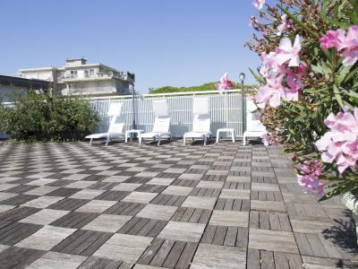 hsuisse en special-may-cervia-garden-city-with-stay-in-hotel-on-the-sea-in-milano-marittima 020