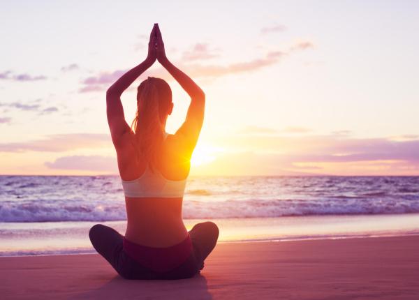 hsuisse de besonderer-aufenthalt-mit-yoga-unterricht-in-einem-hotel-am-meer-in-milano-marittima 012