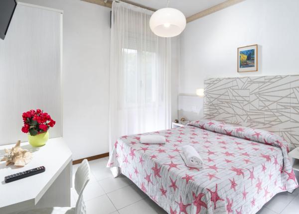 hsuisse it vacanza-di-divertimento-a-milano-marittima 015